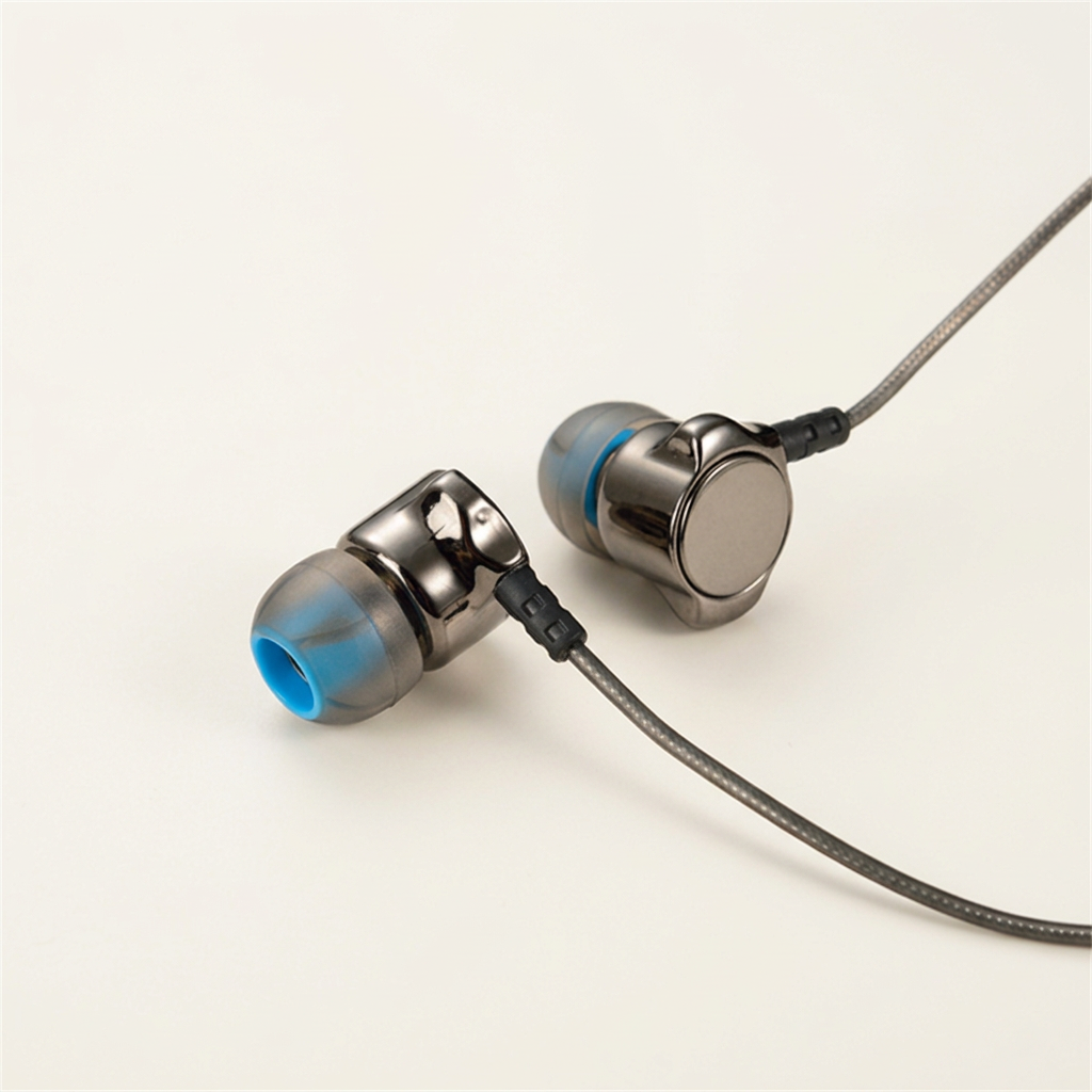 Heavy Bass Metal In-Ear Headphones with Microphone